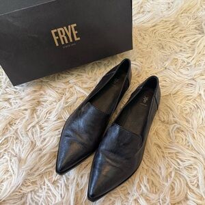 Frye Kenzie Venetian Loafer Black Leather